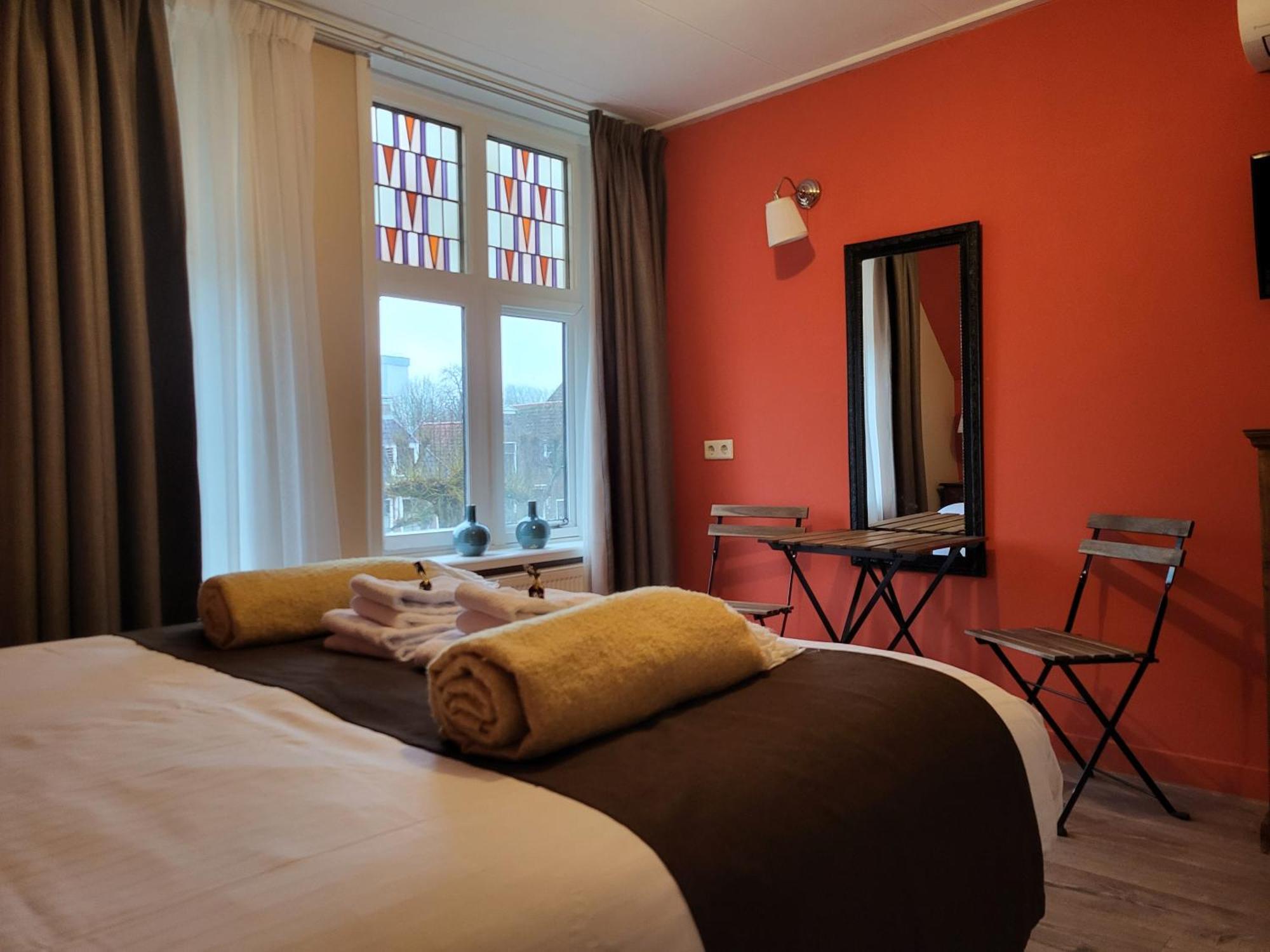 Hotel Stedswal Sloten  Exterior photo